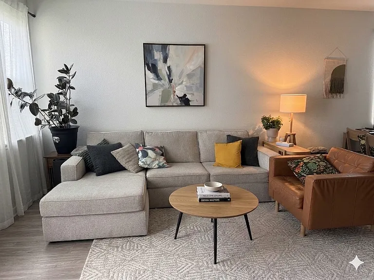 2401 Amara Levi Ln — Photo 8