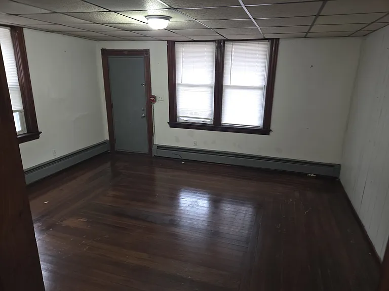 148 Front St #2 — Photo 9