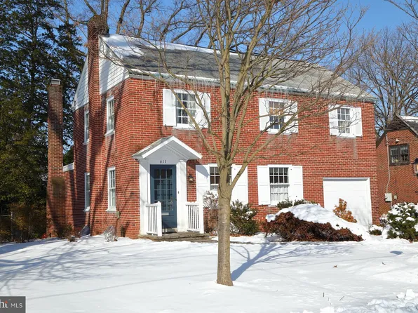 611 E College Ave, Elizabethtown, PA 17022