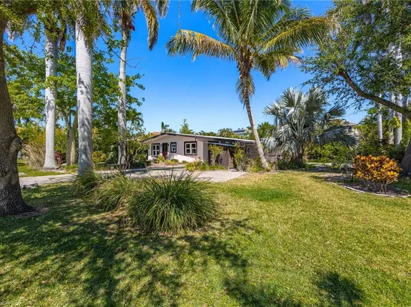 1317 Caloosa Vista RD, FORT MYERS, FL 33901