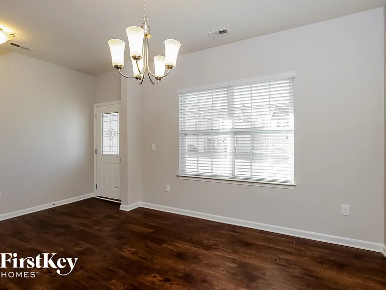 1509 Stark Spring St — Photo 4