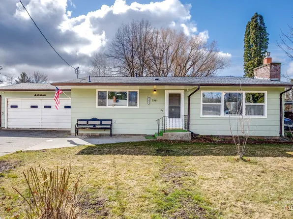 1635 Hillcrest Dr, Moscow, ID 83843