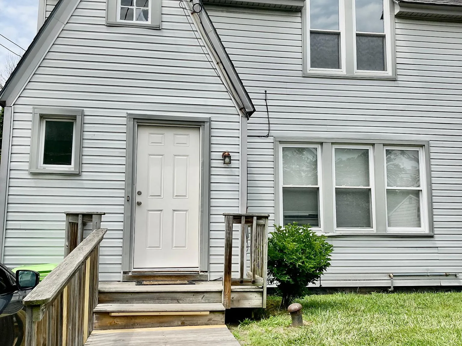 2 bed, 800 sqft, $1,425 — Photo 1