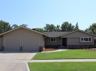 519 W Santa Ana Ave, Fresno, CA 93705