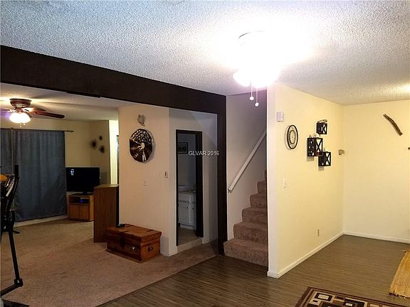 3rd image of 3464 Townhouse Dr