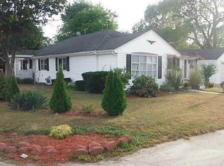 4 Wood St, Warwick, RI 02889