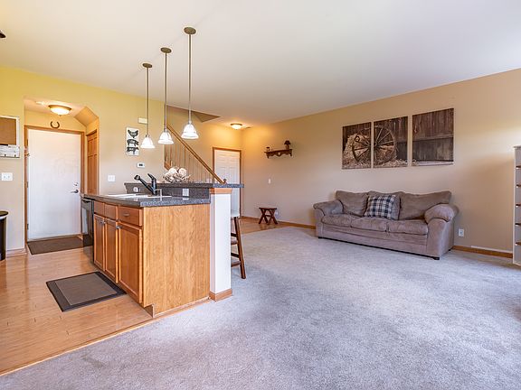 5th image of 6753 Slate Dr