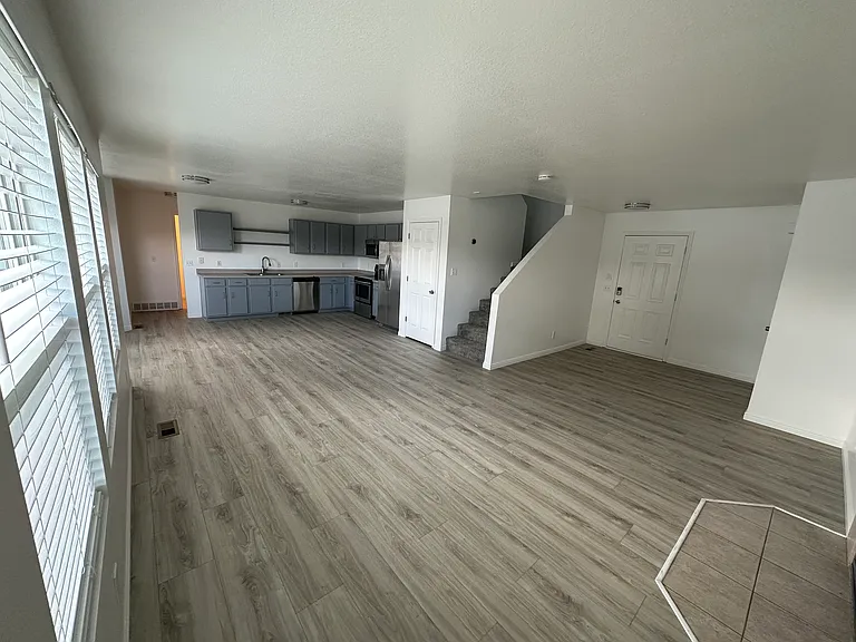 163 Skyline Dr — Photo 8