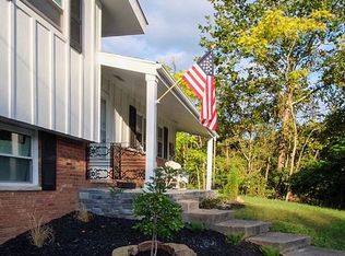 722 Mill Run Rd, Parkersburg, WV 26104