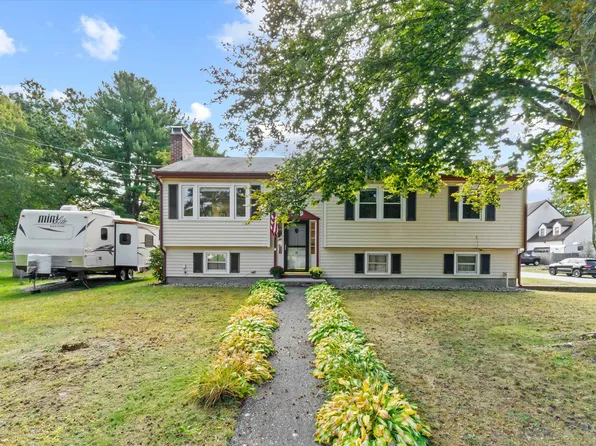 11 Marsh Avenue, Salem, NH 03079