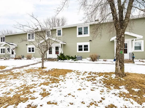 419 Kelly Cir #419, Duluth, MN 55811