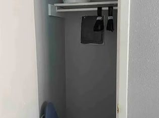 102 Club Dr #4, San Antonio, TX 78201