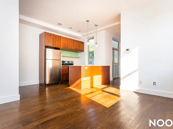 137 Hart Street image 1 of 20