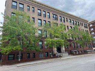 1425 Lasalle Ave APT 304, Minneapolis, MN 55403