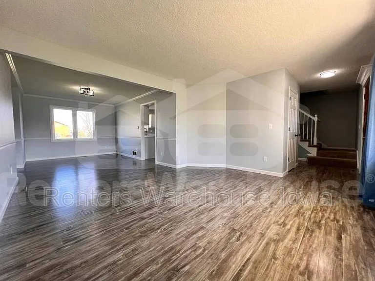 1709 NE Sherman Ct — Photo 11