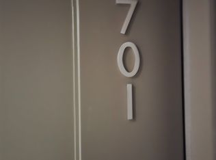 448 Burnhamthorpe Rd W #4701, Mississauga, ON L5B 0M5