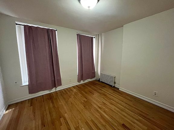 3rd image of 444 W 58th St APT 2E
