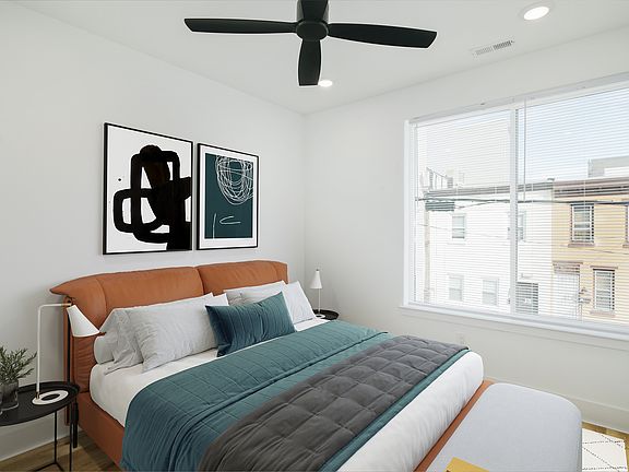 4th image of 2602 W Oxford St #2F