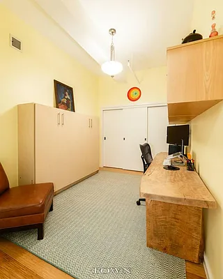 Sold by Town Residential | media 5