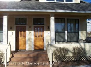 317 NW Chamberlain St APT 2, Bend, OR 97701