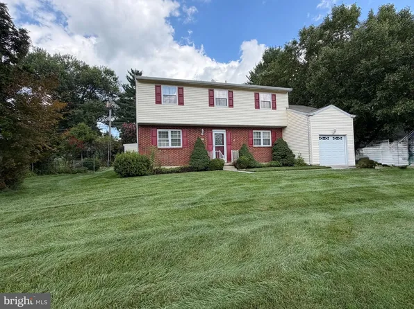 121 Lamport Rd, Reisterstown, MD 21136
