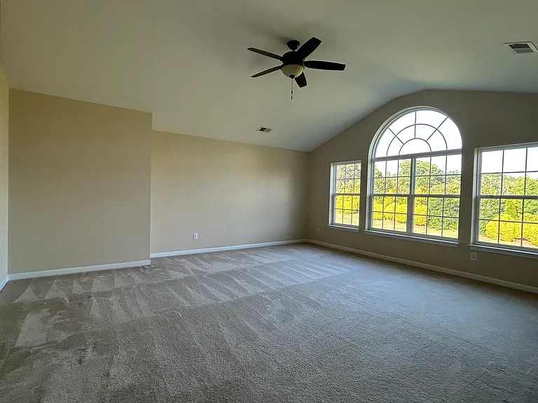 6624 Stonecroft Dr — Photo 13