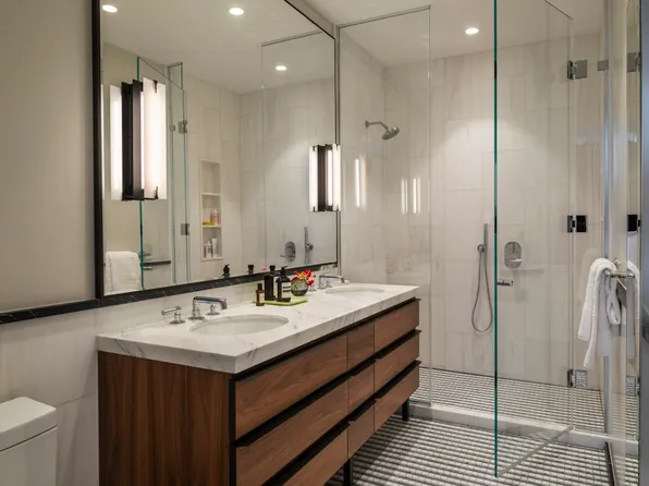 368 Third Avenue image 6 of 19