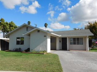 915 Brookfield Dr, Clovis, CA 93612