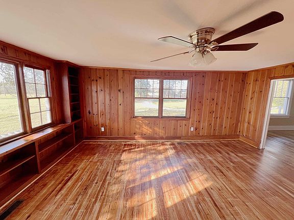 15th image of this home