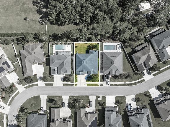 2nd image of 12659 JULINGTON OAKS Drive