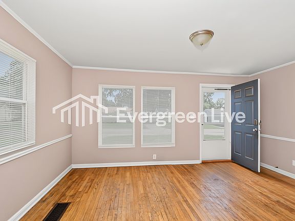 4th image of 11029 Saint Raphael Ln