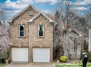 8419 Biggin Hill Ln, Louisville, KY