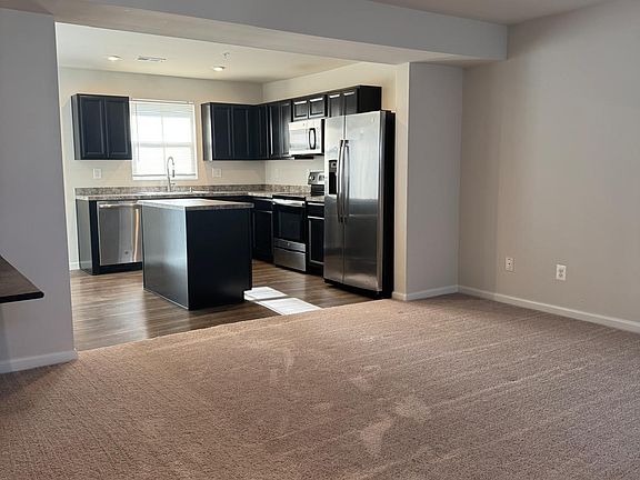4th image of 16 Azalea Cir
