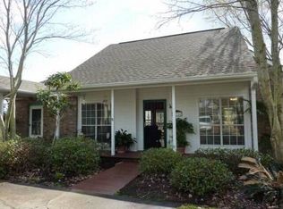 17744 Azalea Lakes Ave, Baton Rouge, LA 70817