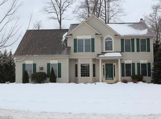 1221 Dover Dr, Medina, OH