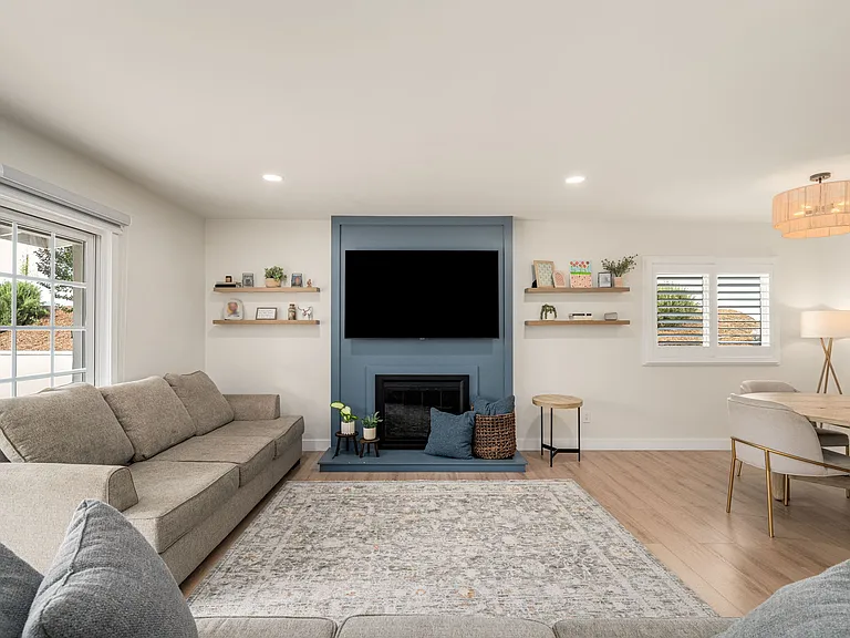 16229 Janine Dr — Photo 8