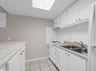 1BD/1BA Apartment off Curry Ford in Henley Park Apartments!, Orlando, FL 32812