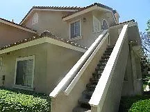 Lovely 1 Bd/1 Bath Upper Level Condo — Photo 1