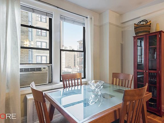 4th image of 681 Amsterdam Ave #9K