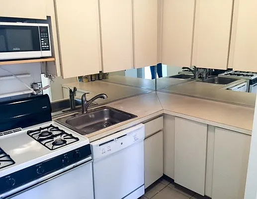 Rented by BSD Realty Worldwide Inc | media 13