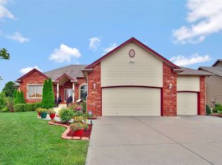 1359 S Fawnwood Ct, Wichita, KS 67235