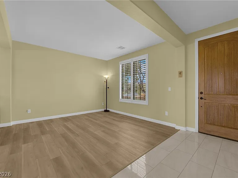 608 Highland Bluff Way — Photo 5