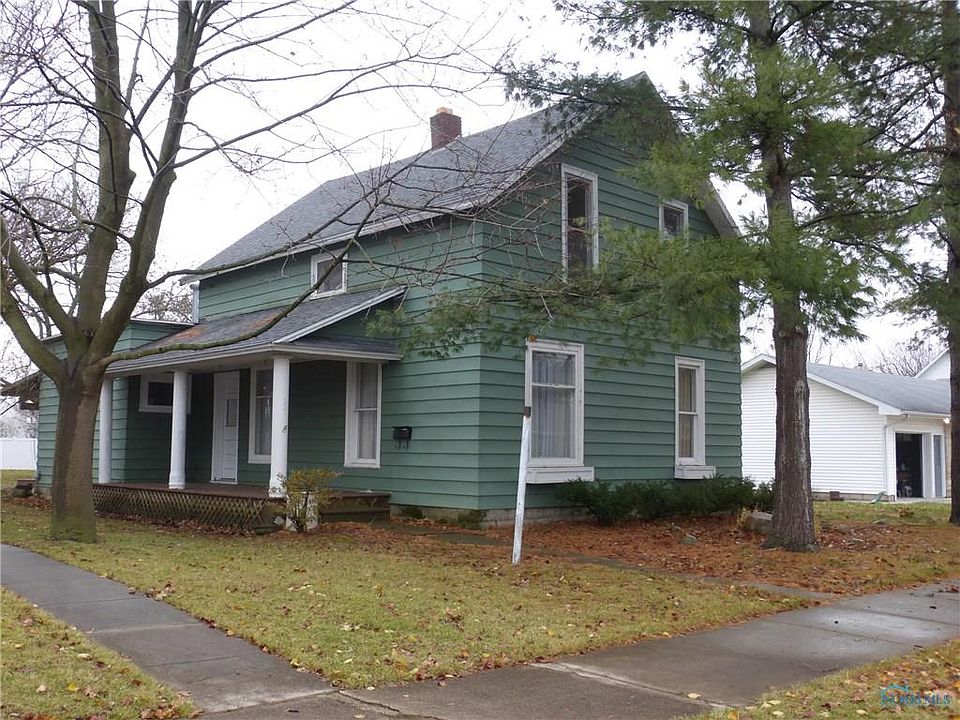 1st image of 221 S Allen St