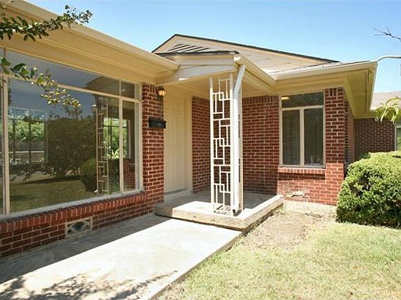 2nd image of 2924 Ryan Place Dr