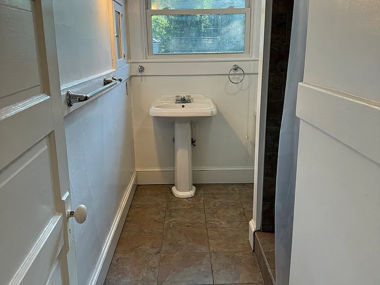 204 Monte Vista Ave #B — Photo 10