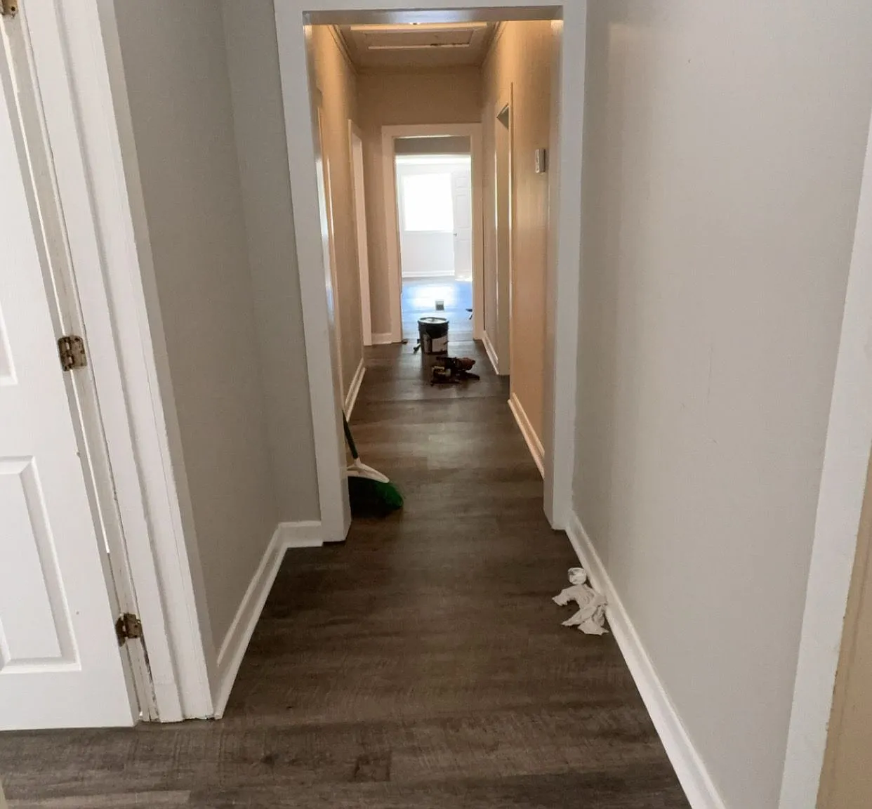 4 bed, 1.0 bath, $1,400 — Photo 2
