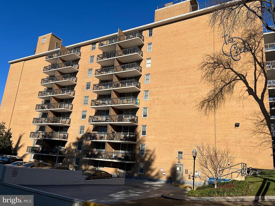 1st image of 2030 N Adams St APT 1010