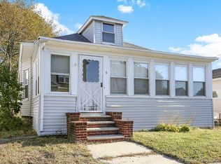 3 Field Ave, Methuen, MA 01844