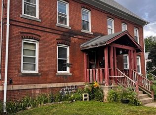 57 Orange St, Westfield, MA 01085