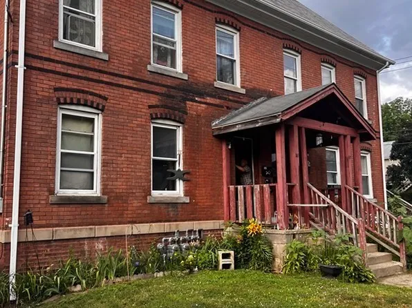 57 Orange St, Westfield, MA 01085